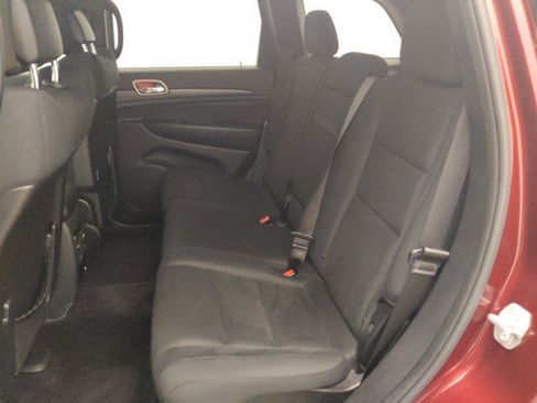 Used 2016 Jeep Grand Cherokee Laredo w/ Quick Order Package 23E image 18