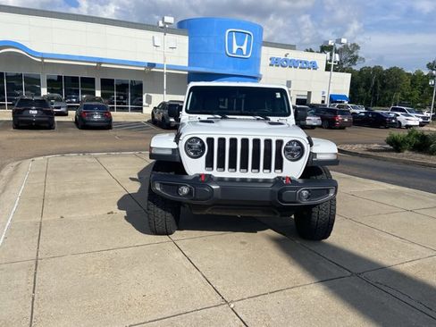 Used 2020 Jeep Wrangler Unlimited Rubicon AWD/4WD image 3