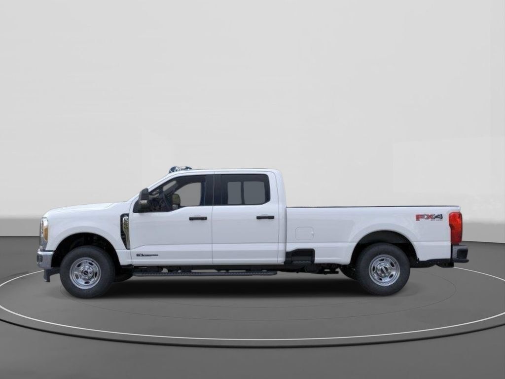 New 2026 Ford F250 XL w/ FX4 Off-Road Package AWD/4WD image 3