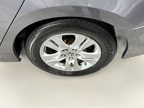 Used 2010 Honda Accord LX-P image 21