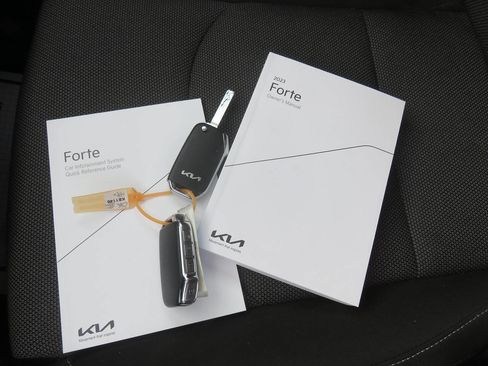 Used 2023 Kia Forte LXS w/ LXS Technology Package FWD image 38