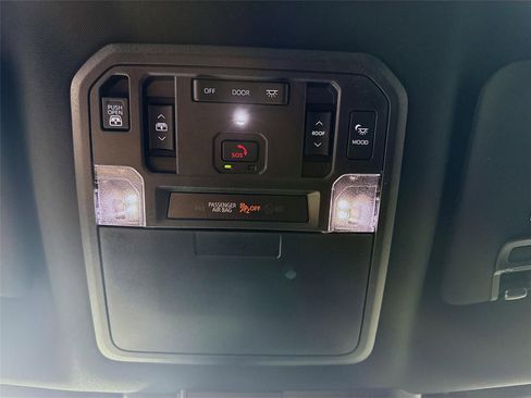 New 2025 Toyota Tundra Platinum AWD/4WD image 20