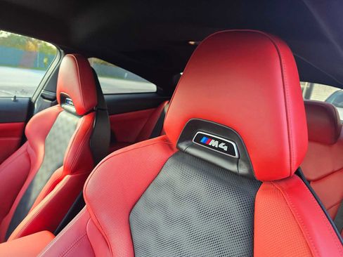 Used 2022 BMW M4 Coupe w/ M Carbon Exterior Package image 19