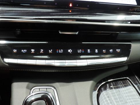 Certified 2023 Cadillac Escalade Sport w/ Touring Package AWD/4WD image 26