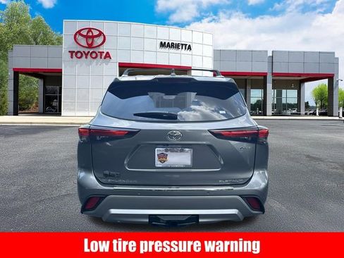 New 2026 Toyota Highlander Platinum AWD/4WD image 25