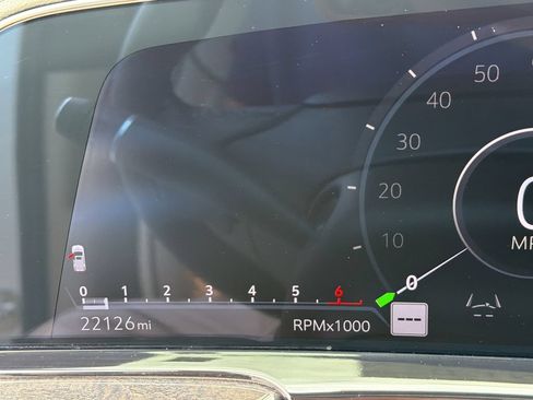 Certified 2023 Cadillac Escalade Premium Luxury RWD image 32