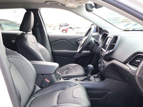 Used 2022 Jeep Cherokee Latitude Lux AWD/4WD image 8