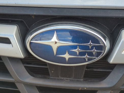 Used 2021 Subaru Crosstrek 2.0i Premium w/ Moonroof Package image 12