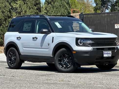New 2026 Ford Bronco Sport Big Bend w/ Black Appearance Package AWD/4WD image 2