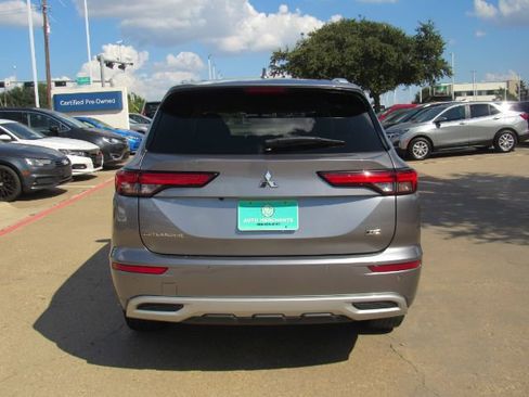 Used 2022 Mitsubishi Outlander SEL image 7