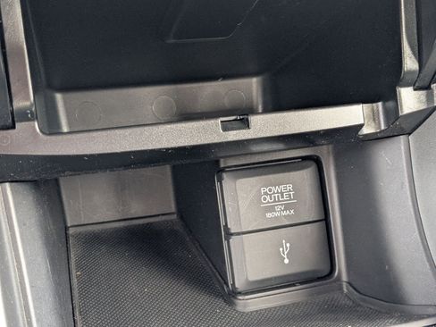 Used 2014 Honda Accord LX image 26