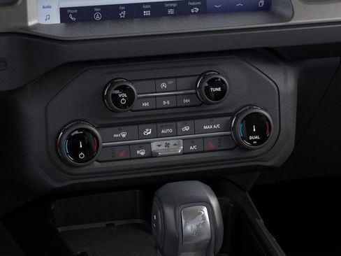 New 2026 Ford Bronco Outer Banks AWD/4WD image 17