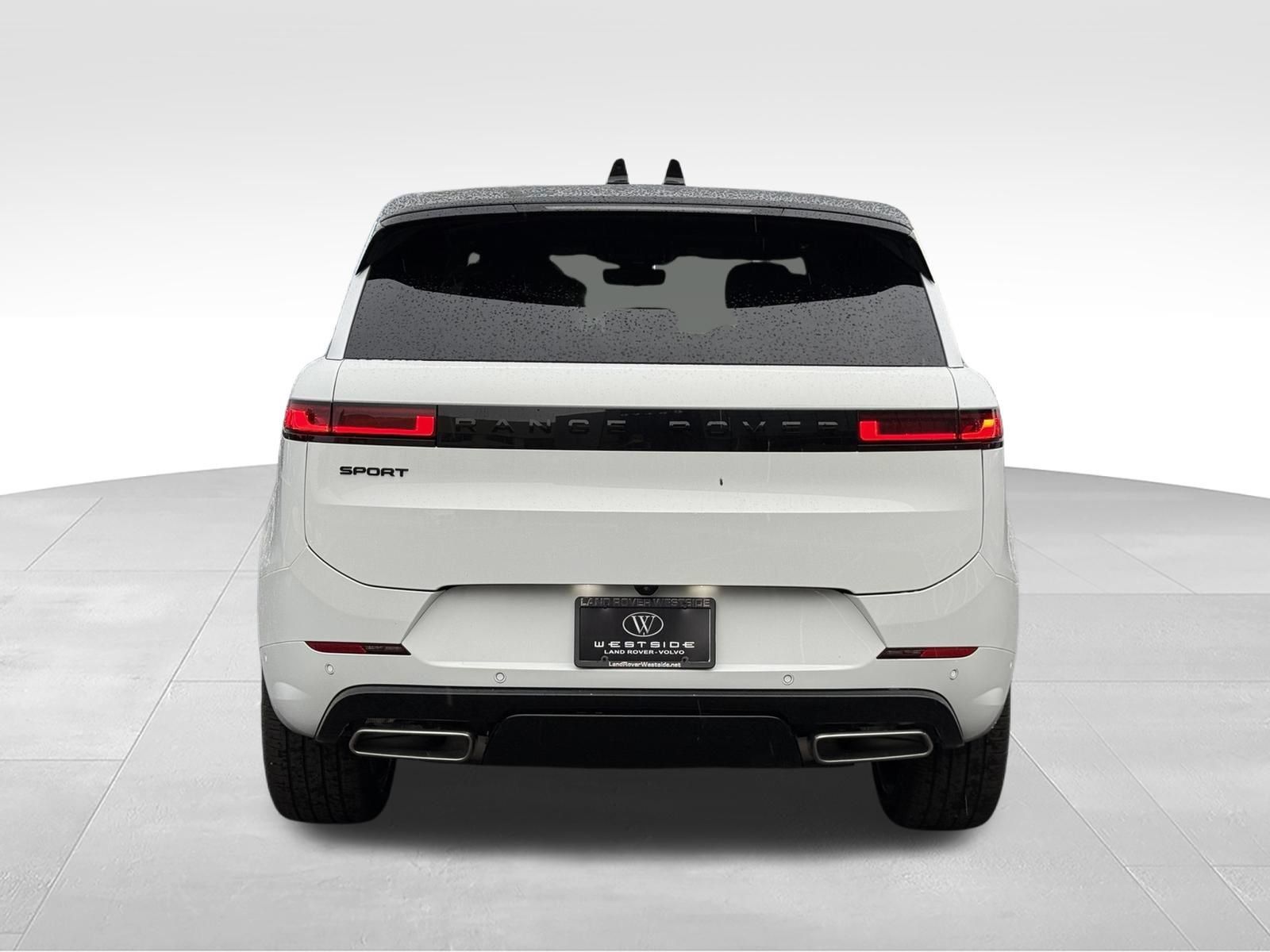 New 2026 Land Rover Range Rover Sport Dynamic SE AWD/4WD image 4