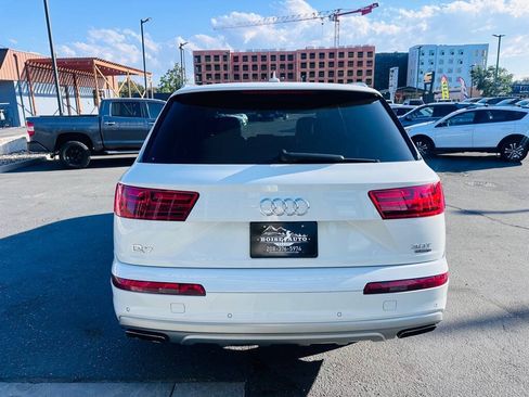 Used 2017 Audi Q7 3.0T Premium Plus w/ Premium Plus Package AWD/4WD image 6
