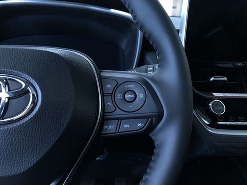 New 2026 Toyota Corolla Cross XLE w/ Convenience Package image 18