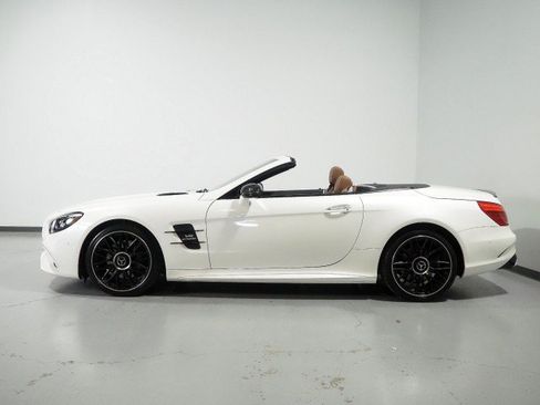 Used 2017 Mercedes-Benz SL 550 image 15