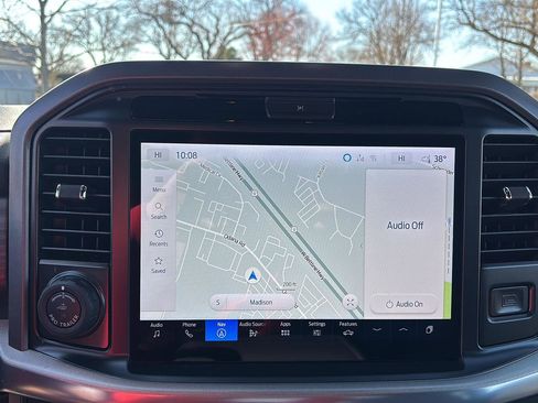 Used 2025 Ford F150 Lariat w/ Equipment Group 501A Mid image 28