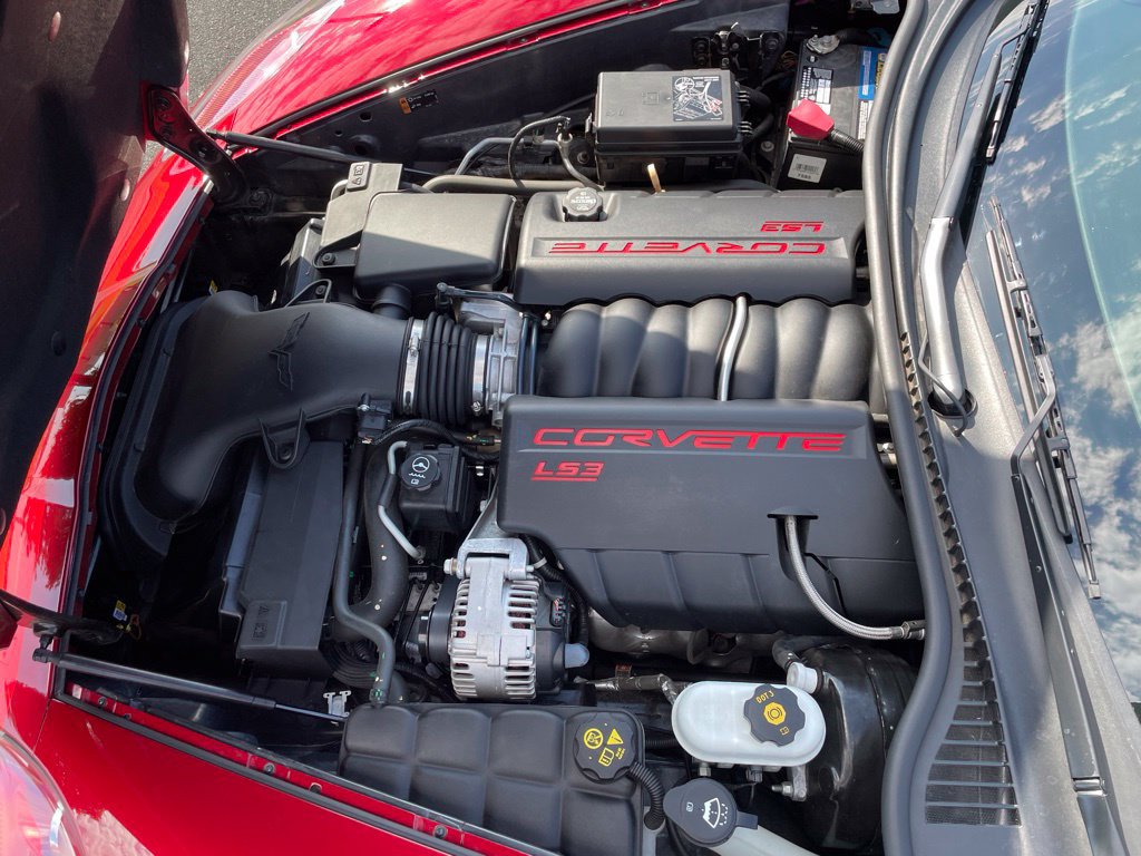 Used 2013 Chevrolet Corvette Coupe w/ 2LT Preferred Equipment Group RWD image 25