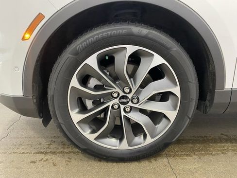 Used 2021 Lincoln Nautilus Reserve w/ Equipment Group 201A image 25