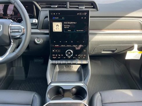New 2026 GMC Terrain Denali AWD/4WD image 19