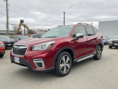 Used 2019 Subaru Forester Touring image 4