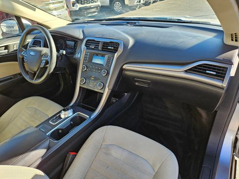 Used 2020 Ford Fusion S image 32