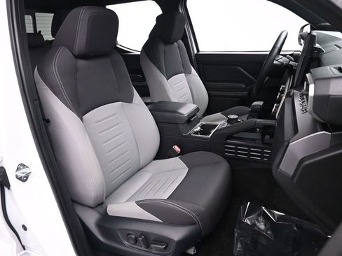 Used 2025 Toyota Tacoma TRD Off-Road w/ TRD Off Road Upgrade Package image 23