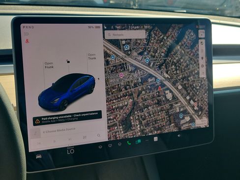 Used 2021 Tesla Model 3 Standard Range Plus image 29