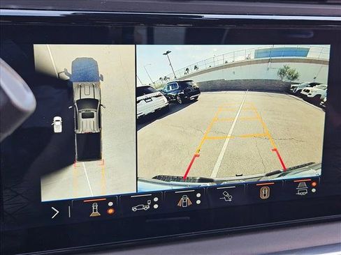 Used 2024 GMC Sierra 3500 Denali Ultimate image 13