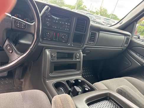 Used 2005 Chevrolet Silverado 1500 w/ Safe And Sound Package image 22
