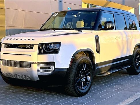 Used 2024 Land Rover Defender 110 S image 1