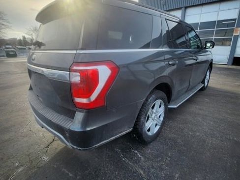 Used 2019 Ford Expedition XLT w/ Equipment Group 202A image 7
