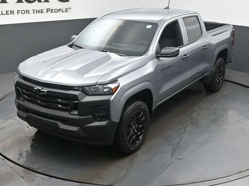 New 2026 Chevrolet Colorado W/T w/ WT Custom Package AWD/4WD image 23