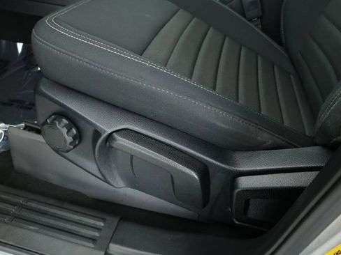 Used 2021 Ford Ranger XLT w/ Equipment Group 301A Mid image 9