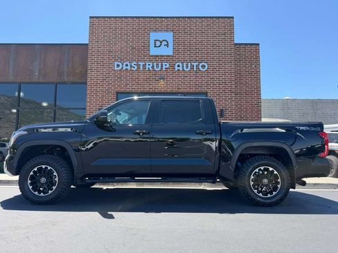 Used 2022 Toyota Tundra SR5 w/ TRD Off-Road Premium Package AWD/4WD image 4