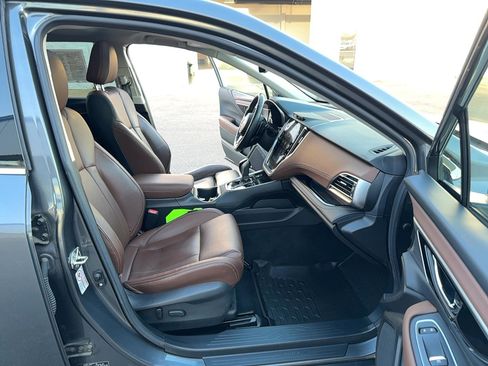 Used 2020 Subaru Outback Touring XT image 18