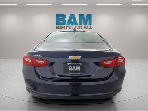 Used 2023 Chevrolet Malibu LT image 6