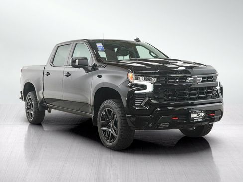 Used 2023 Chevrolet Silverado 1500 LT Trail Boss w/ LT Trail Boss Premium Package AWD/4WD image 7