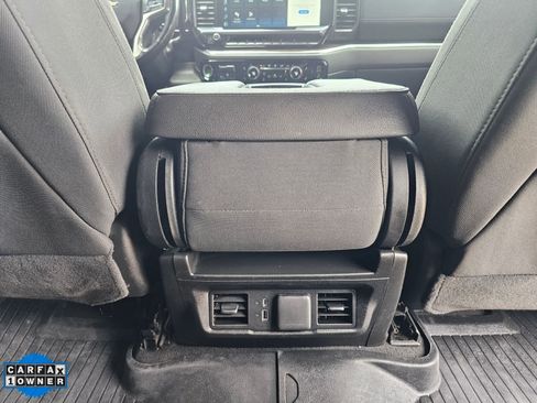 Used 2024 Chevrolet Silverado 2500 LT AWD/4WD image 32