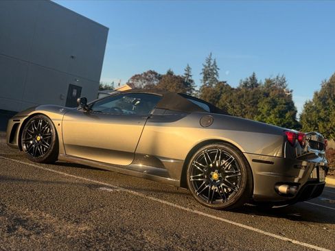 Used 2006 Ferrari F430 Spider RWD image 2