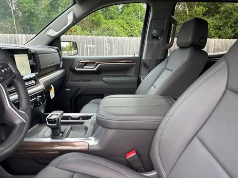 New 2026 Chevrolet Silverado 1500 RST w/ Convenience Package II AWD/4WD image 27