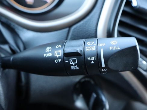 Used 2015 Jeep Cherokee Latitude image 32