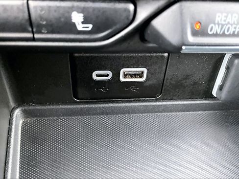 Used 2024 Chevrolet Tahoe RST w/ Luxury Package image 34