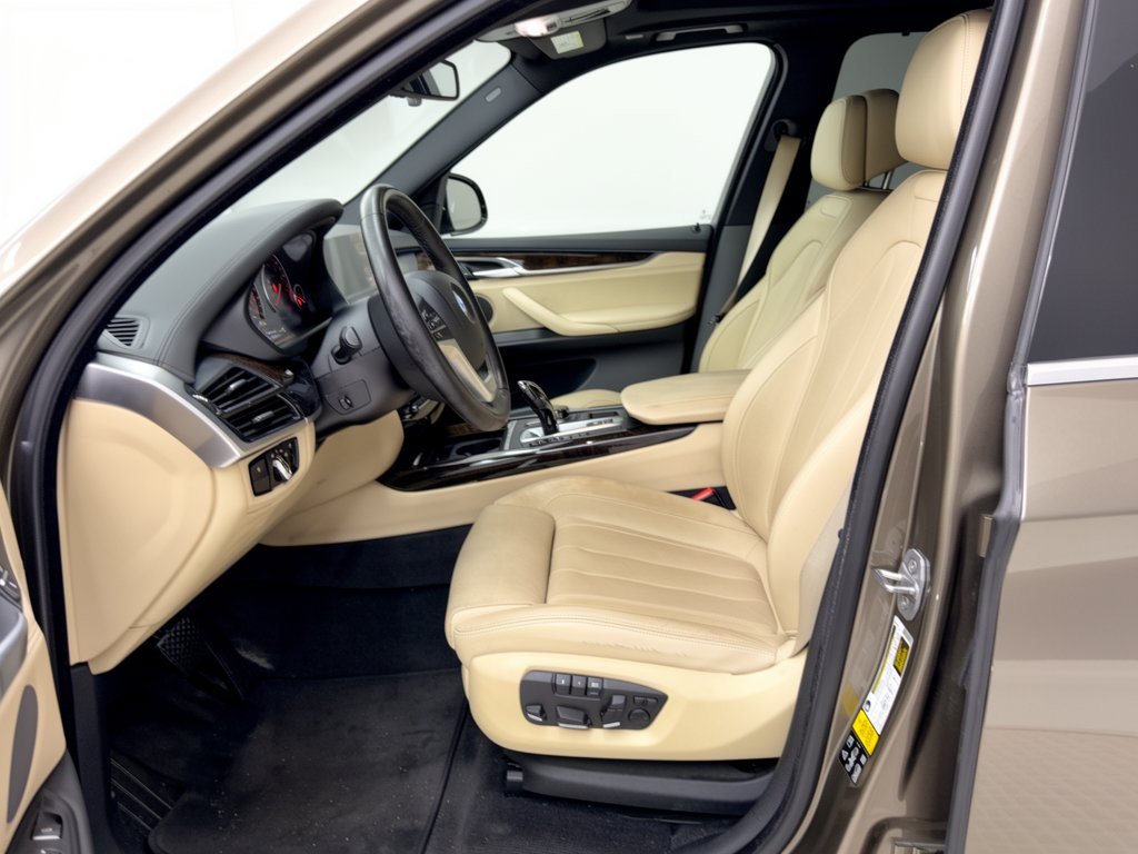 Used 2017 BMW X5 xDrive50i AWD/4WD image 5