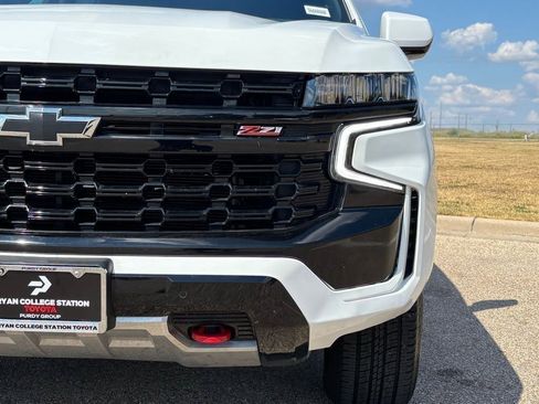 Used 2023 Chevrolet Suburban Z71 image 4