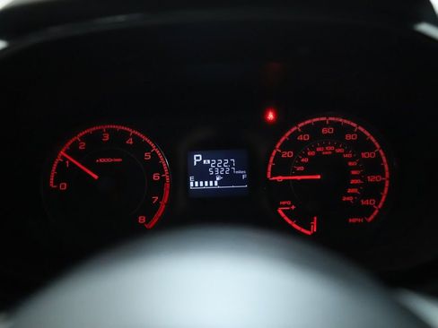 Used 2018 Subaru Crosstrek 2.0i AWD/4WD image 24