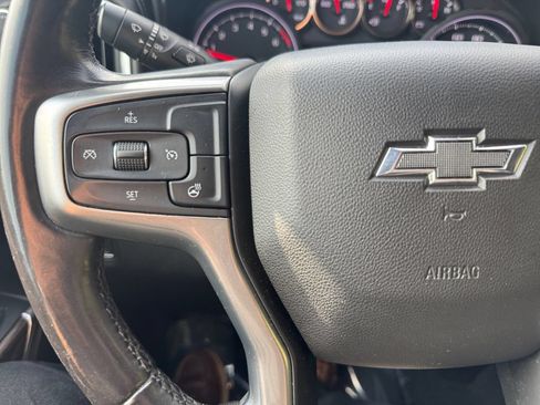 Used 2019 Chevrolet Silverado 1500 RST AWD/4WD image 29