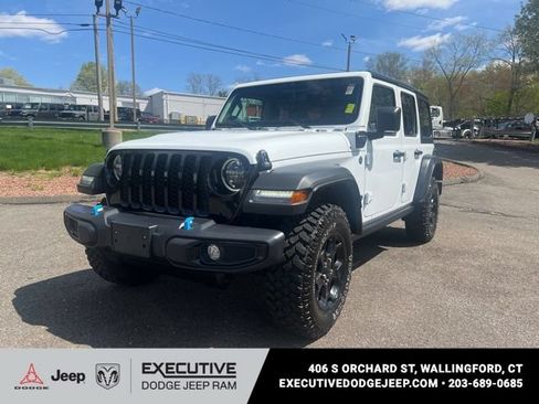 Used 2023 Jeep Wrangler Unlimited w/ Cold Weather Group AWD/4WD image 1