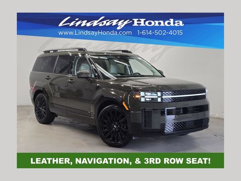 Used 2025 Hyundai Santa Fe Calligraphy AWD/4WD image 1