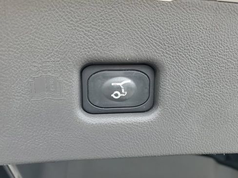 Used 2019 Lincoln Nautilus Reserve FWD image 29
